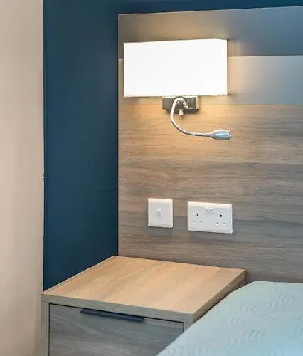 No. 31 In Quarto em Acomodações Particulares *